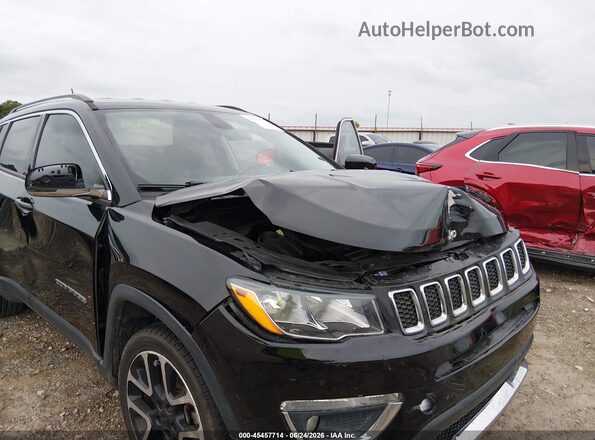 3C4NJCCB4JT195008 2018 JEEP COMPASS Black Widok z przodu