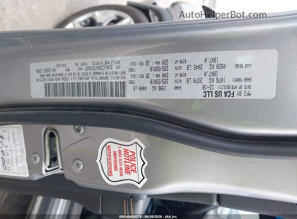 3C4NJCCB4KT676037 2019 JEEP COMPASS Серебряный Вид подкапотного пространства