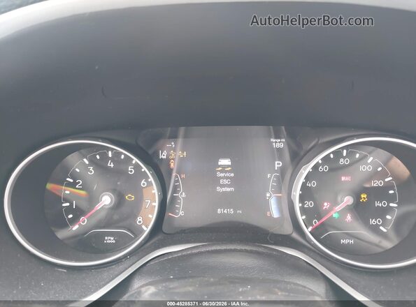 3C4NJCCB7JT122666 2018 JEEP COMPASS Black 