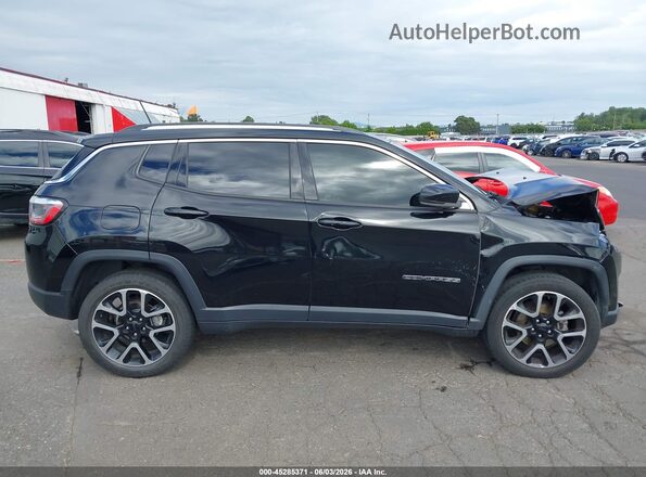 3C4NJCCB7JT122666 2018 JEEP COMPASS Black უკანა სალონის ხედი