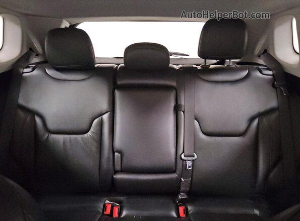 3C4NJCCB7MT573374 2021 JEEP COMPASS Серебряный 