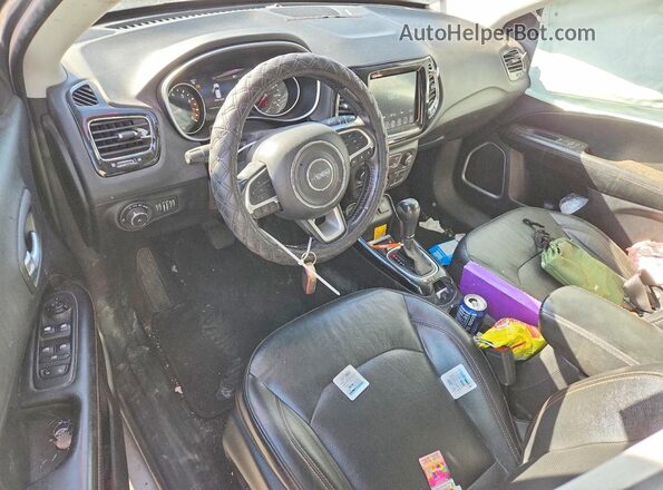 3C4NJCCB8MT531344 2021 JEEP COMPASS Silver Առջևի վահանակի տեսք