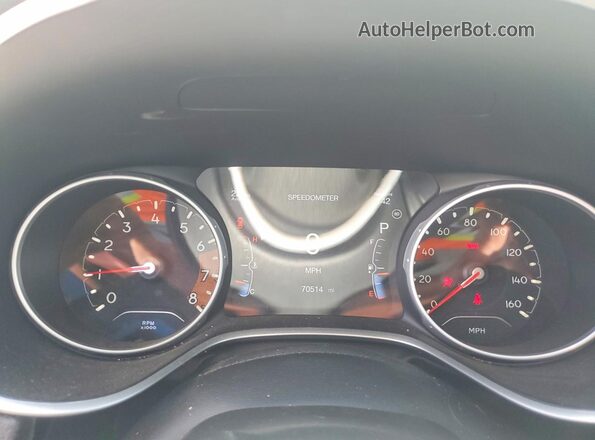 3C4NJCCB9JT123558 2018 JEEP COMPASS White Вид щитка приладів