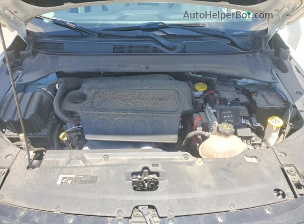3C4NJCCB9JT123558 2018 JEEP COMPASS White Вид підкапотного простору