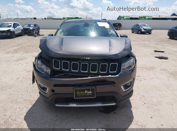 3C4NJCCBXJT156035 2018 JEEP COMPASS Gray Widok zestawu wskaźników