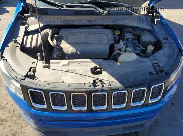 3C4NJDAB0JT230281 2018 JEEP COMPASS Blue ძრავის განყოფილების ხედი