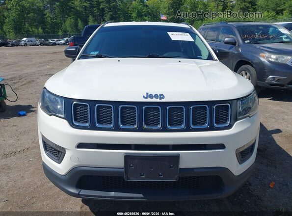 3C4NJDAB0MT599033 2021 JEEP COMPASS White Widok zestawu wskaźników