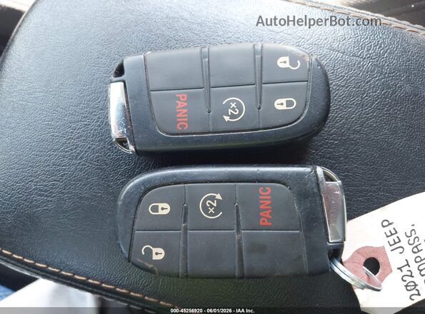 3C4NJDAB0MT599033 2021 JEEP COMPASS White Widok deski rozdzielczej