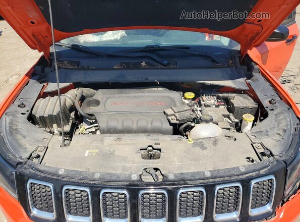 3C4NJDAB1JT101045 2018 JEEP COMPASS Orange Շարժիչի բաժամունքի տեսք