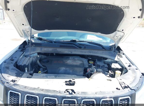 3C4NJDAB1JT392226 2018 JEEP COMPASS White 