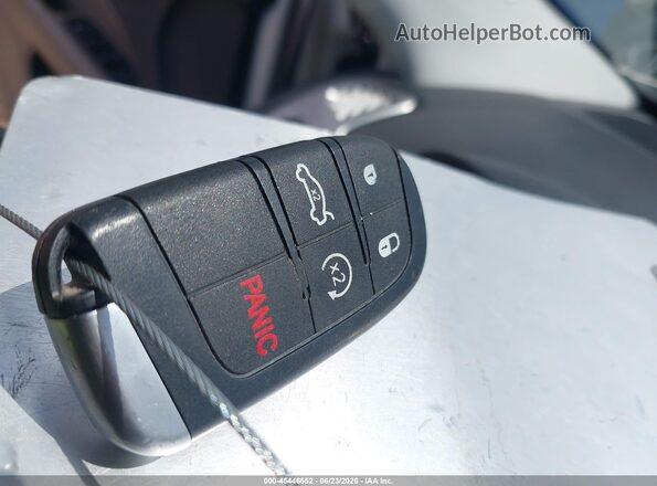 3C4NJDAB3JT361236 2018 JEEP COMPASS White Dashboard view