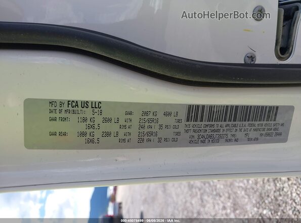 3C4NJDAB3JT392275 2018 JEEP COMPASS White ძრავის განყოფილების ხედი