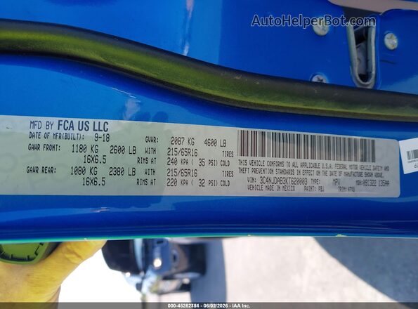 3C4NJDAB3KT620003 2019 JEEP COMPASS Blue Widok komory silnika