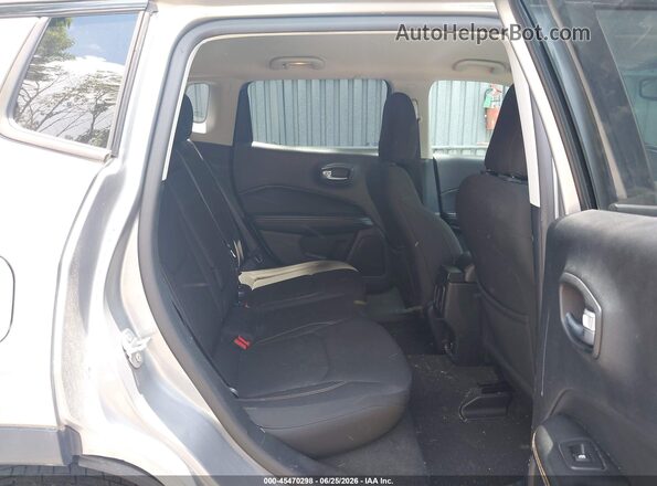 3C4NJDAB7JT116617 2018 JEEP COMPASS Silver Vista de la etiqueta del VIN