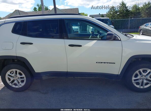 3C4NJDAB8KT619591 2019 JEEP COMPASS White Սալոնի հետևի տեսք