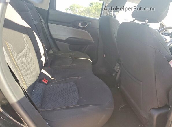 3C4NJDAB8NT121508 2022 JEEP COMPASS Black Rear interior view