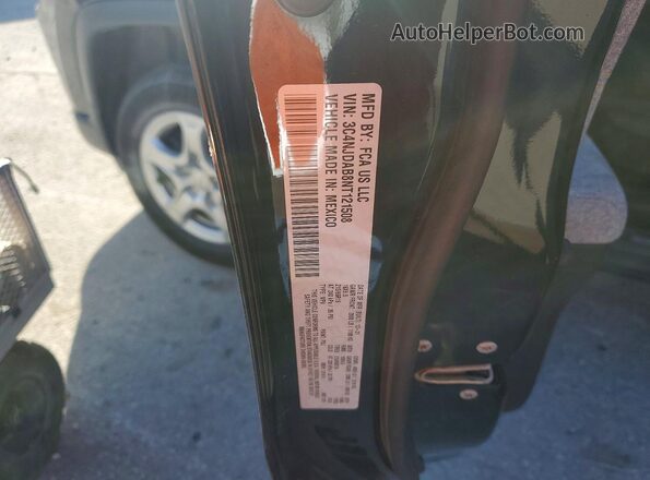 3C4NJDAB8NT121508 2022 JEEP COMPASS Black VIN sticker view