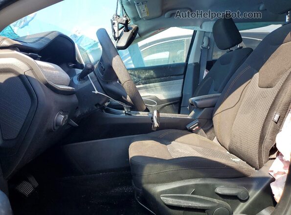 3C4NJDAB8NT121508 2022 JEEP COMPASS Black Front interior view