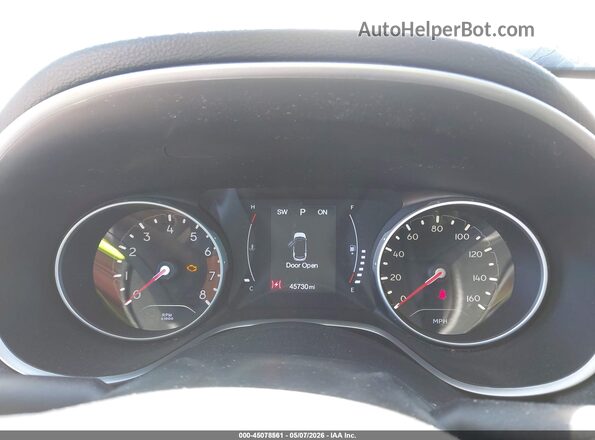 3C4NJDAB9JT392278 2018 JEEP COMPASS Красный 
