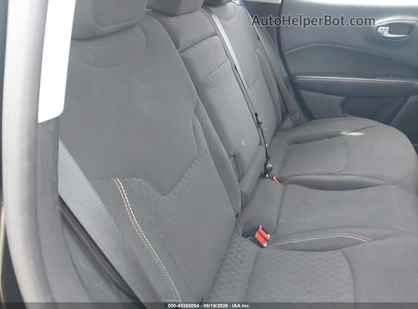 3C4NJDAB9LT137732 2020 JEEP COMPASS Black Vista de la etiqueta del VIN