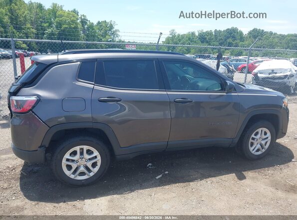 3C4NJDABXJT115865 2018 JEEP COMPASS Gray უკანა სალონის ხედი