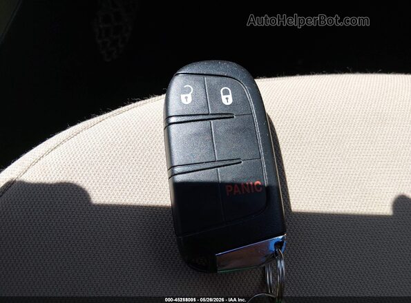 3C4NJDABXJT359645 2018 JEEP COMPASS Черный Вид панели приборов