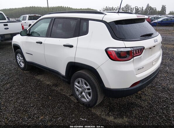 3C4NJDABXJT392290 2018 JEEP COMPASS White Rear left