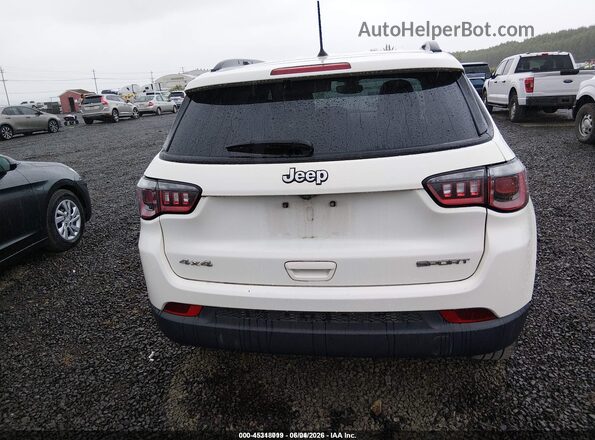 3C4NJDABXJT392290 2018 JEEP COMPASS White 