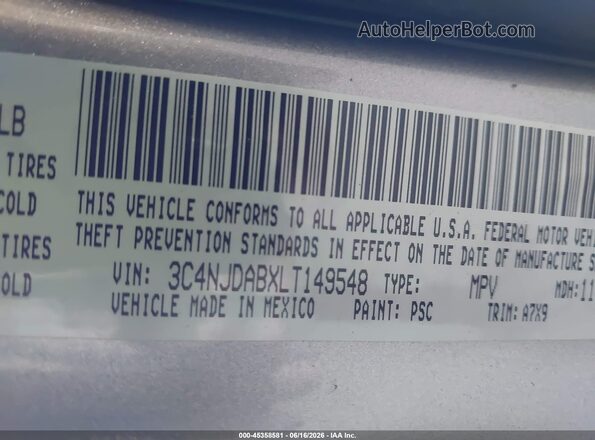 3C4NJDABXLT149548 2020 JEEP COMPASS Gray Vista del compartimento del motor