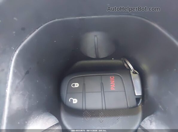 3C4NJDAN2RT175127 2024 JEEP COMPASS White Vista del salpicadero