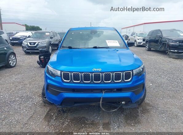 3C4NJDAN4PT512958 2023 JEEP COMPASS Blue Instrument cluster view