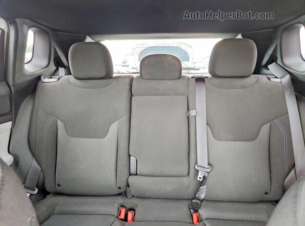3C4NJDAN5ST544195 2025 JEEP COMPASS White Widok tylnych siedzeń