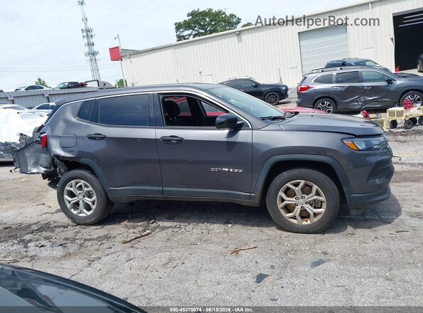3C4NJDAN9RT165095 2024 JEEP COMPASS Black Vista interior trasera