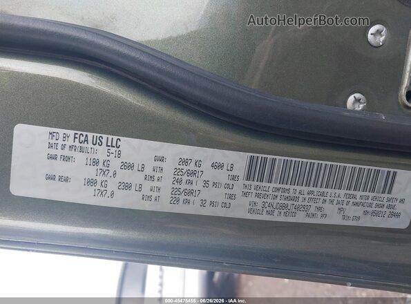 3C4NJDBB0JT402937 2018 JEEP COMPASS Green Engine compartment view