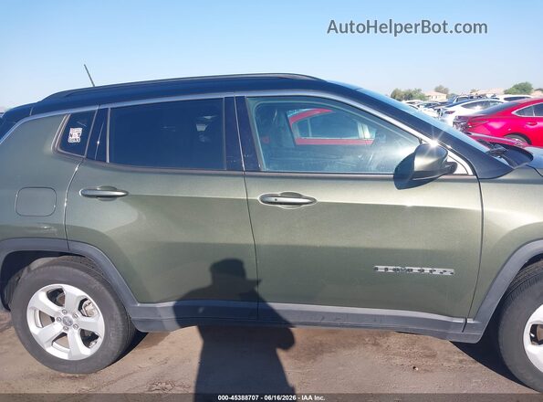 3C4NJDBB0KT711776 2019 JEEP COMPASS Green Սալոնի հետևի տեսք
