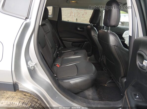 3C4NJDBB0KT734085 2019 JEEP COMPASS Серебряный Вид наклейки с VIN-кодом