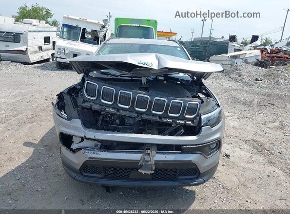 3C4NJDBB0NT231421 2022 JEEP COMPASS Gray Front view