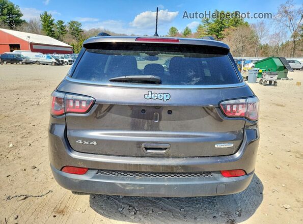 3C4NJDBB1HT674570 2017 JEEP COMPASS Gray Rear view