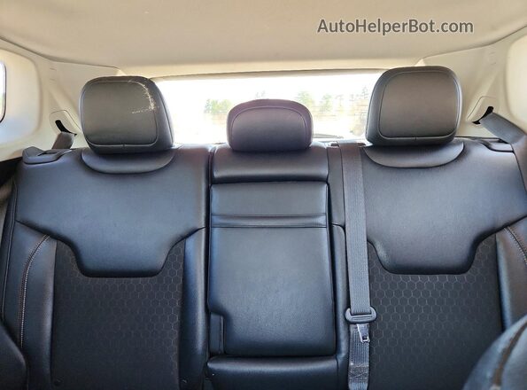 3C4NJDBB1HT674570 2017 JEEP COMPASS Gray Rear seats view