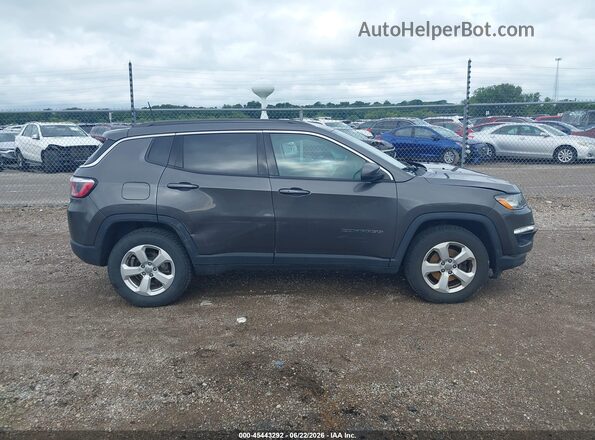 3C4NJDBB1JT185656 2018 JEEP COMPASS Gray უკანა სალონის ხედი