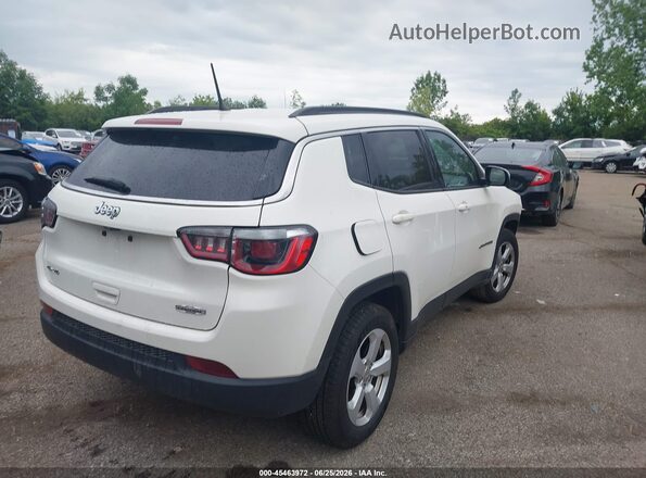 3C4NJDBB1JT207218 2018 JEEP COMPASS White Tył prawy
