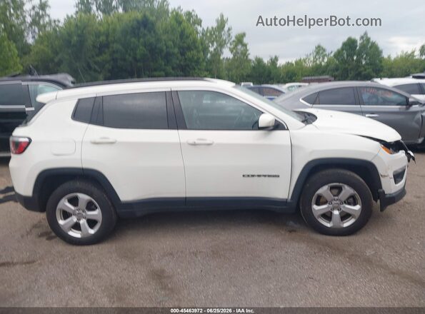 3C4NJDBB1JT207218 2018 JEEP COMPASS White Widok wnętrza z tyłu