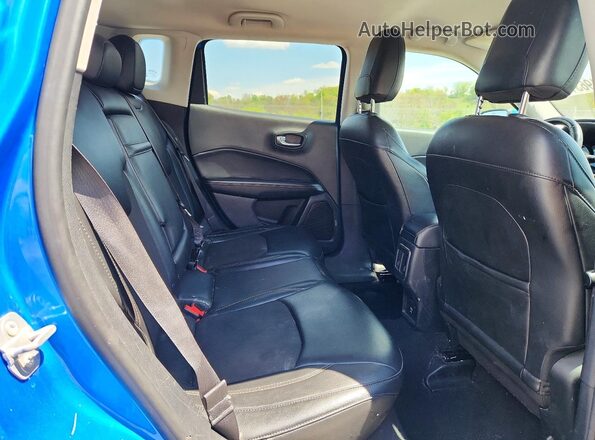 3C4NJDBB1JT231499 2018 JEEP COMPASS Blue 