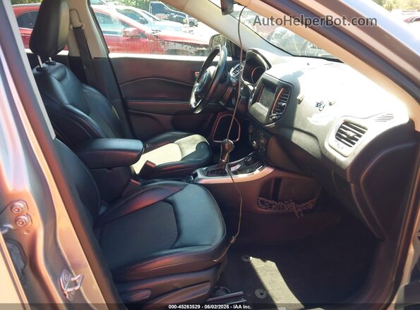 3C4NJDBB1KT597173 2019 JEEP COMPASS Silver 