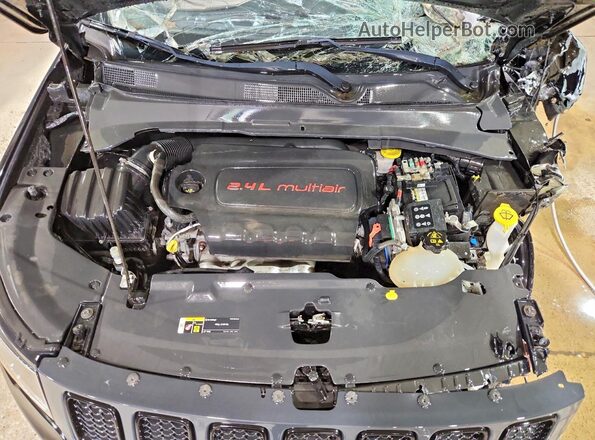 3C4NJDBB1MT509452 2021 JEEP COMPASS Black 