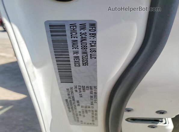 3C4NJDBB1MT533265 2021 JEEP COMPASS White 360 interior view