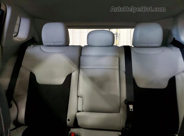 3C4NJDBB2HT693404 2017 JEEP COMPASS White Vista de los asientos traseros