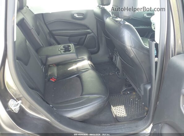 3C4NJDBB2JT483195 2018 JEEP COMPASS Gray Vista de la etiqueta del VIN