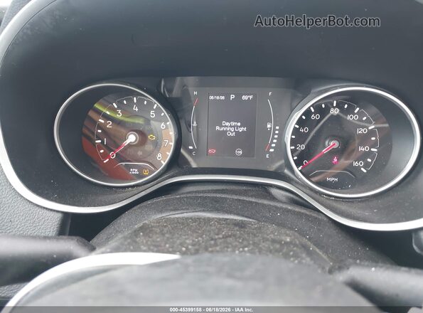 3C4NJDBB2KT754631 2019 JEEP COMPASS White Widok tylnych siedzeń