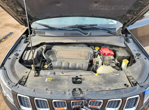 3C4NJDBB2LT145315 2020 JEEP COMPASS Black Rear interior view